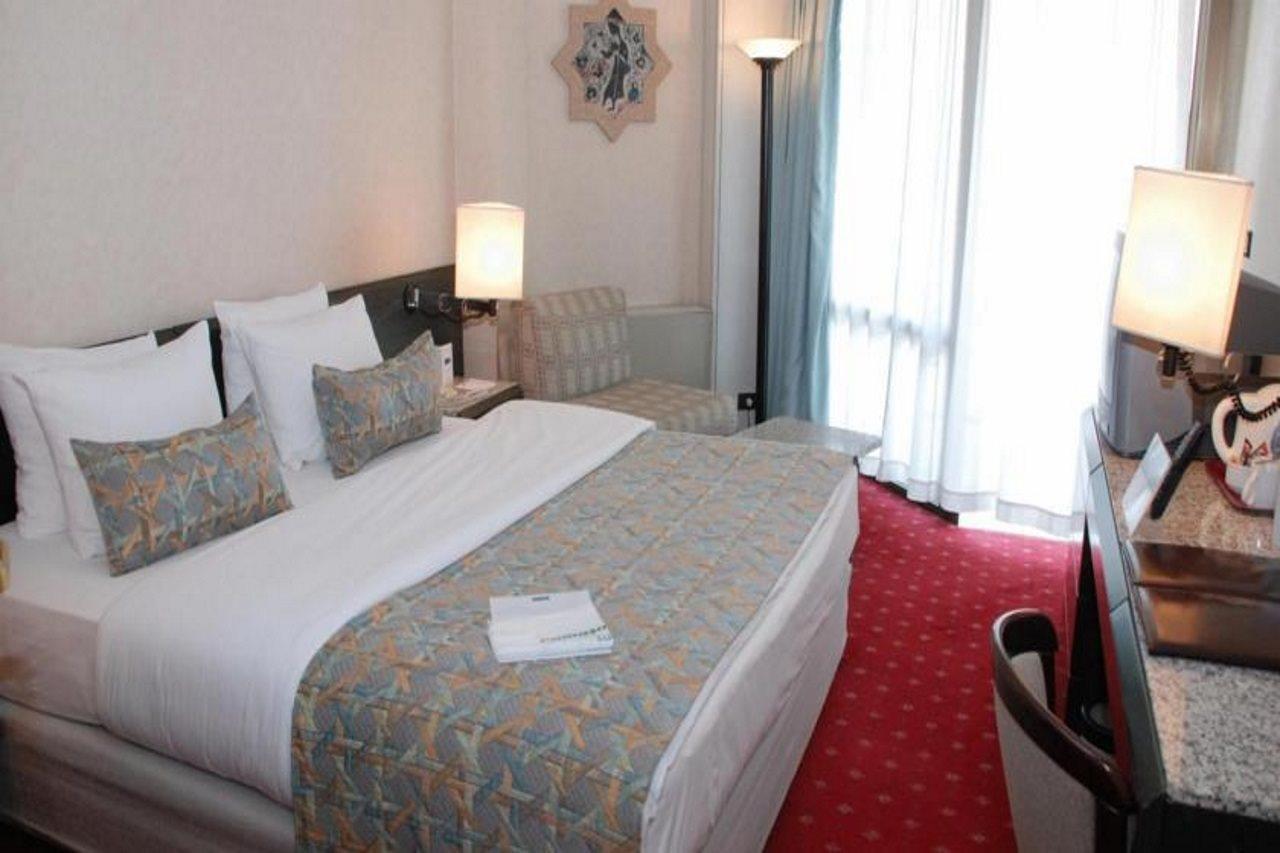 Atakoey Marina Hotel Istanbul Eksteriør billede