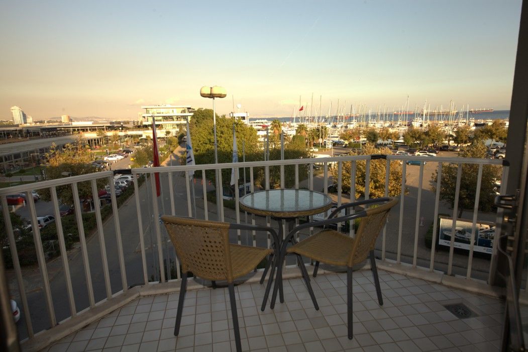 Atakoey Marina Hotel Istanbul Eksteriør billede